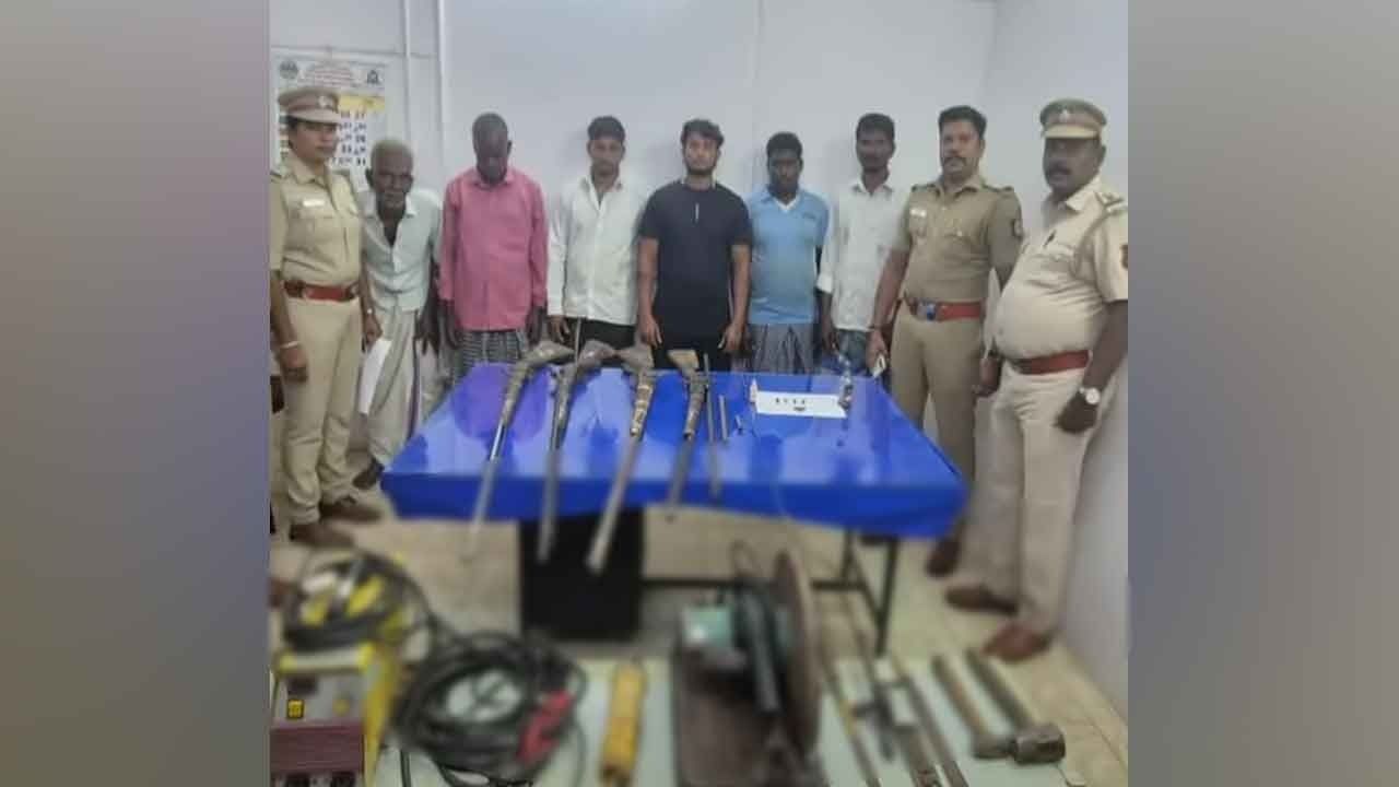 சட்டவிரோதத் துப்பாக்கித் தொழிற்சாலை கண்டுபிடிப்பு; 6 பேர் கைது!
