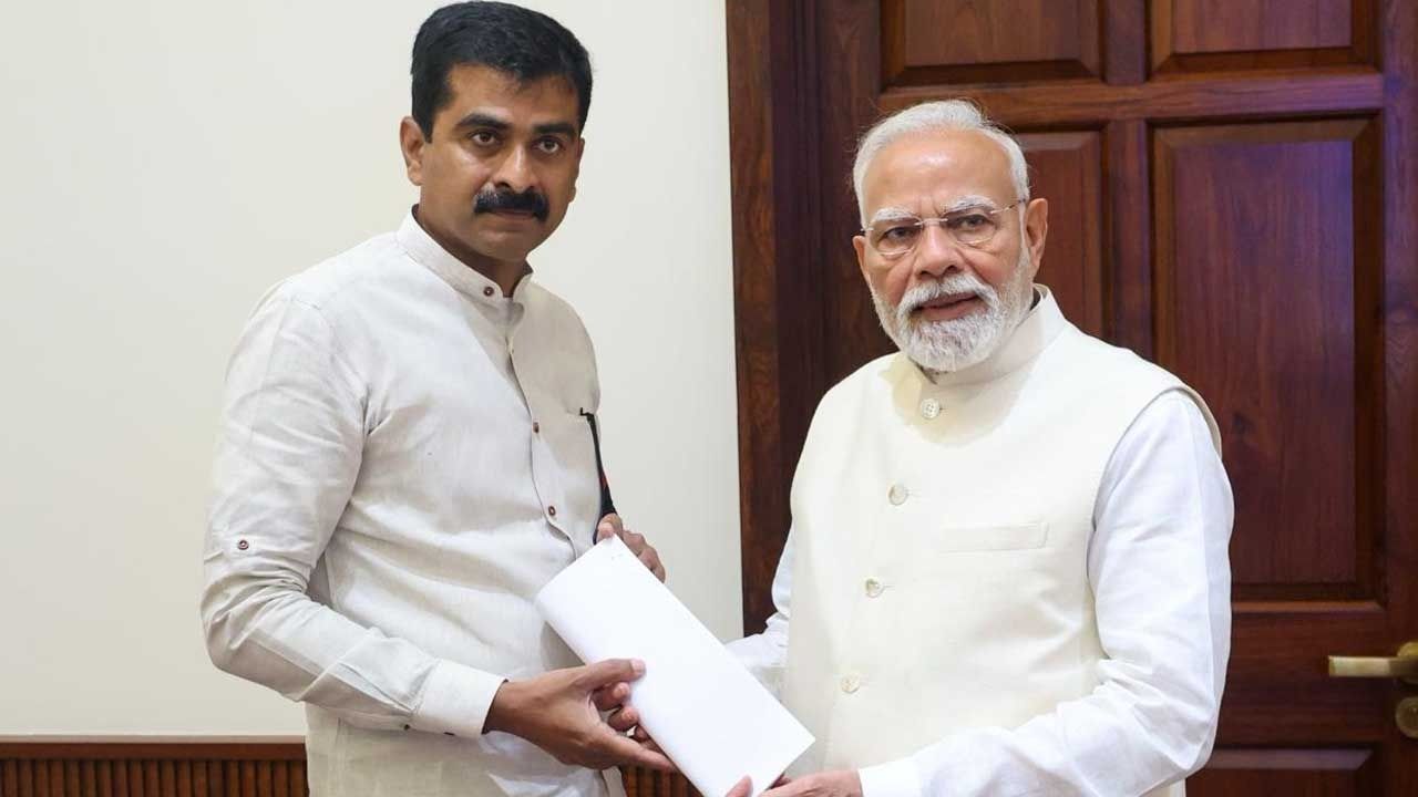 “15 கட்சிகள்; 68 எம்பிக்களின் கையெழுத்து” -  பிரதமரைச் சந்தித்த துரை வைகோ!
