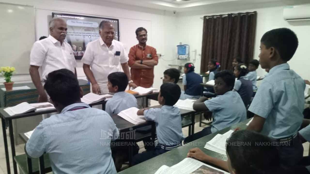 'தமிழ்நாட்டிலேயே சிறந்த பள்ளியில் படிக்கிறீங்க!'-அரசுப் பள்ளி மாணவர்களிடம் உரையாடிய தோழர் ஜி.ஆர்