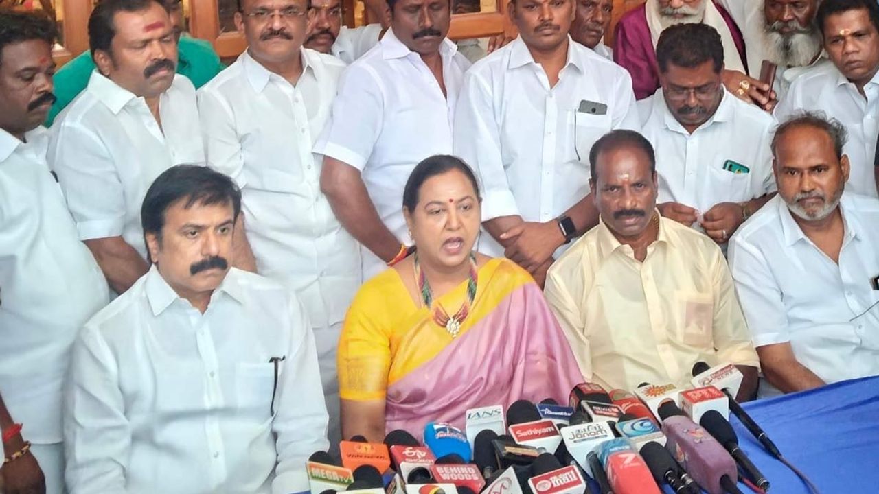 'கட்சி வளர்ச்சியில் அக்கறை காட்டி வருகிறோம்'-பிரேமலதா விஜயகாந்த் பேட்டி