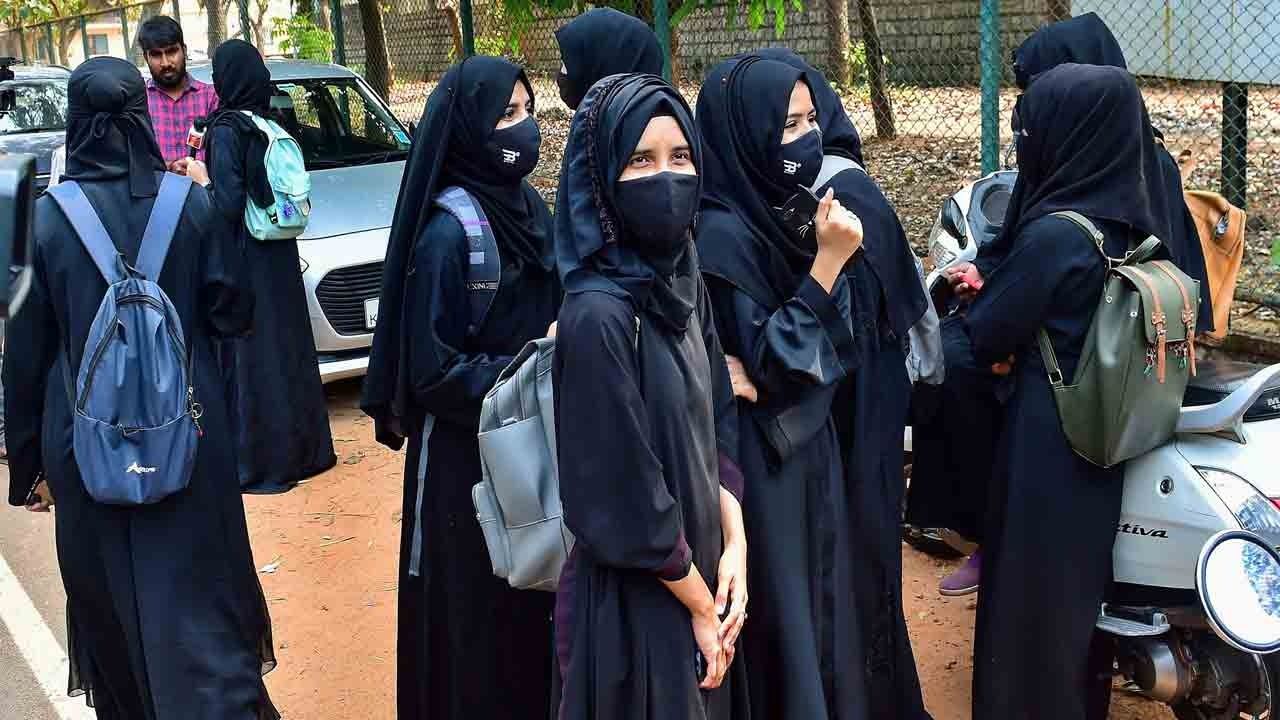 இஸ்லாமிய மாணவி ஹிஜாப் அணியத் தடை விதித்த பள்ளி; அதிரடி காட்டிய அமைச்சர்!