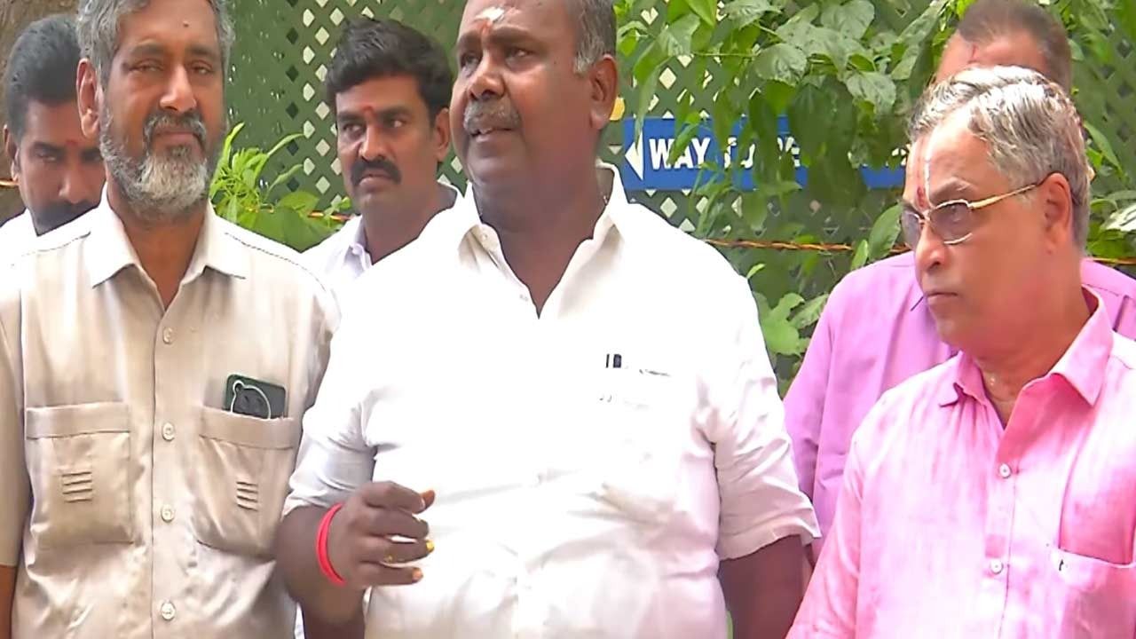 'மிக விரைவில் எடப்பாடிக்கு நோபல் பரிசு'-ஆர்.பி.உதயகுமார் பேட்டி