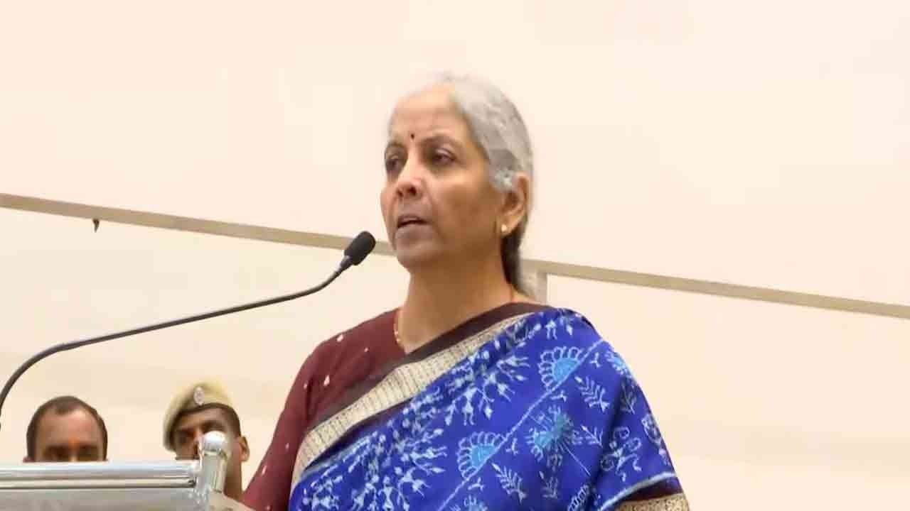 “எதற்கெடுத்தாலும் திமுகவினர் போராட்டம் நடத்துகிறார்கள்” - கோவையில் நிர்மலா சீதாராமன்!