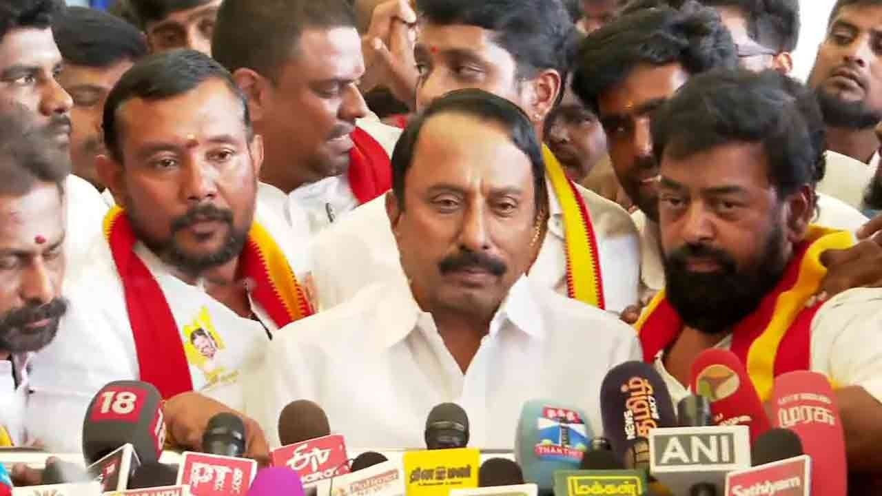 “எம்.ஜி.ஆர், அண்ணாயிஸம் தான் விஜய்யின் கொள்கை” - செங்கோட்டையன் பரபரப்பு பேட்டி!