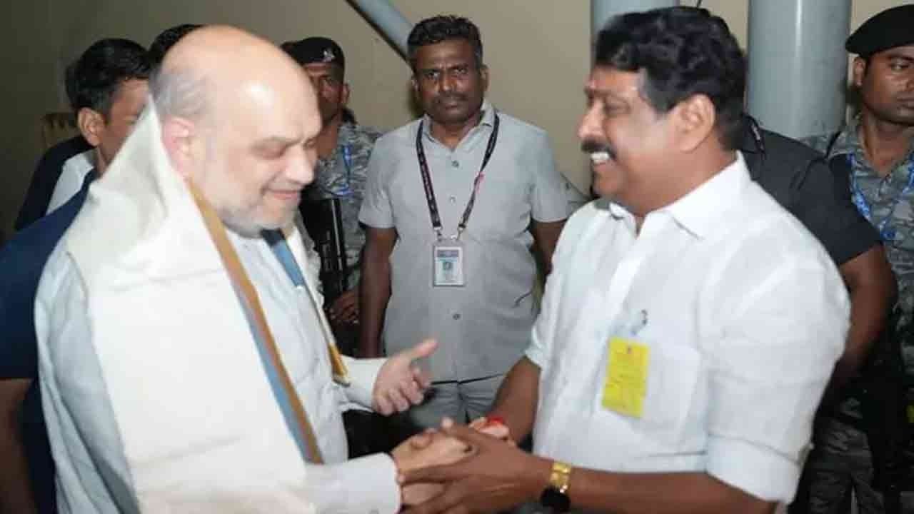 மத்திய அமைச்சர் அமித்ஷாவுடன் நயினார் நாகேந்திரன் சந்திப்பு!