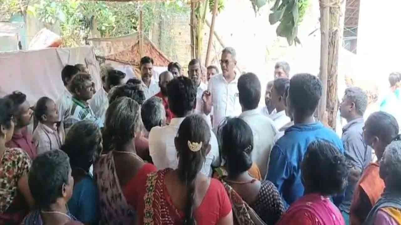 இடுகாடு ஆக்கிரமிப்பு; தவித்த பொதுமக்களுக்கு உதவிய சமூக நல இயக்கங்கள்!