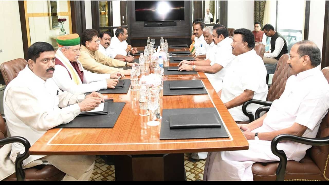 பா.ஜ.க. குறி வைக்கும் 50 தொகுதிகள்! எடப்பாடி ஷாக்!