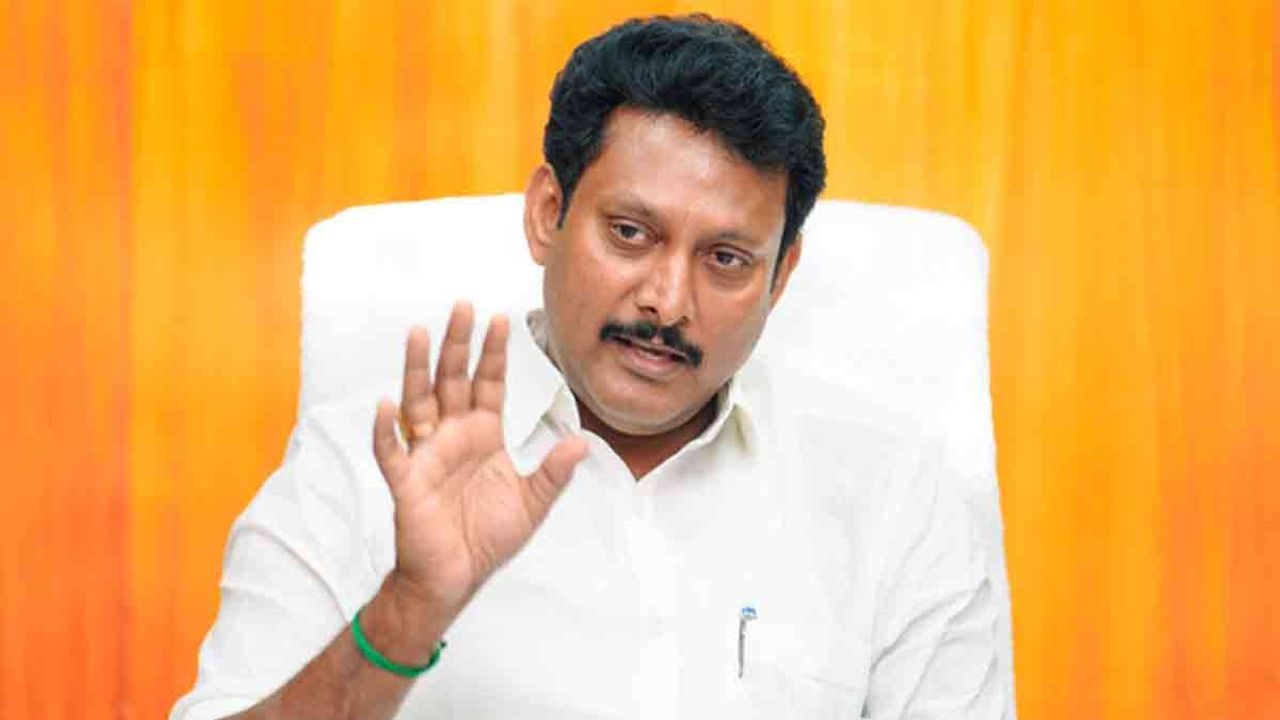 'எதிர்காலத்தையே நிர்மூலமாக்கிய அதிமுக, இப்போது ஏன் நீலிக்கண்ணீர் வடிக்கிறது? -அமைச்சர் அன்பில் மகேஷ் கேள்வி