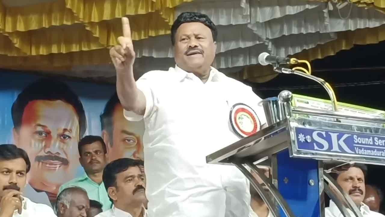 'ஏற்கனவே கொள்ளையடித்த விஜய்'-திண்டுக்கல் சீனிவாசன் விமர்சனம்