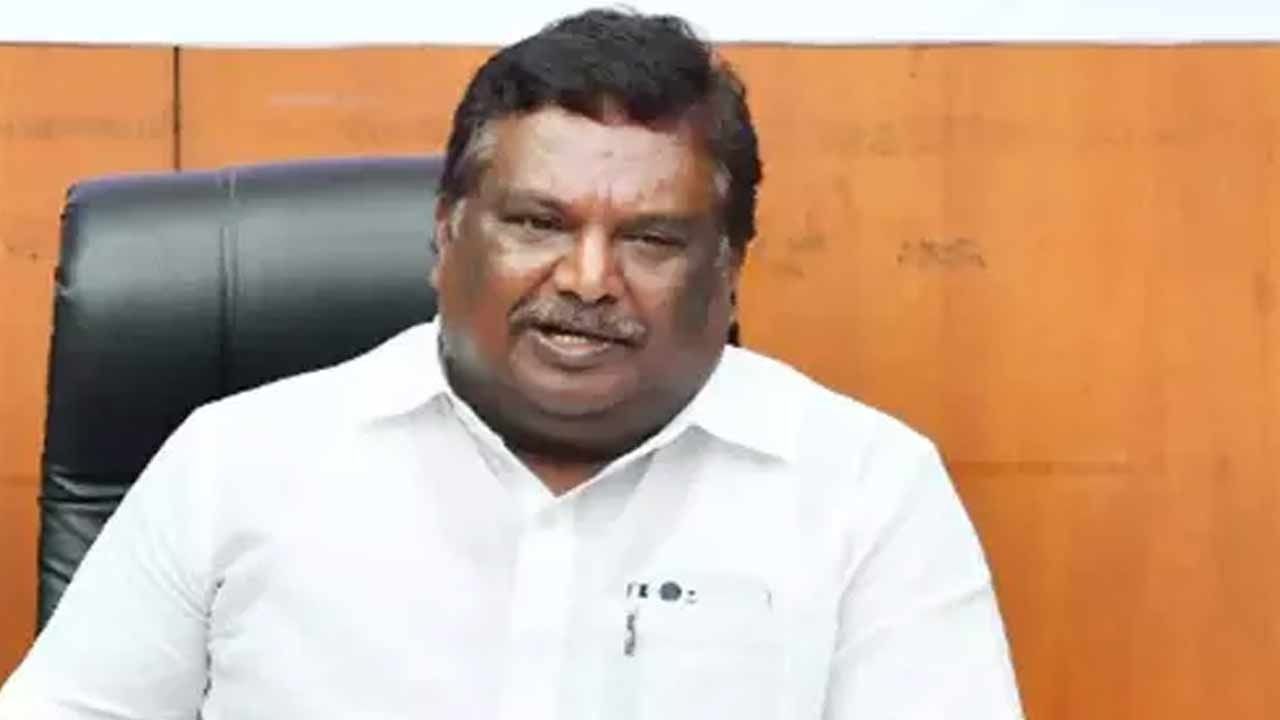 உயர்நீதிமன்றம் போட்ட உத்தரவு; புதிய பேருந்து நிலையத்தை திறந்து வைத்த அமைச்சர் சிவசங்கர்!