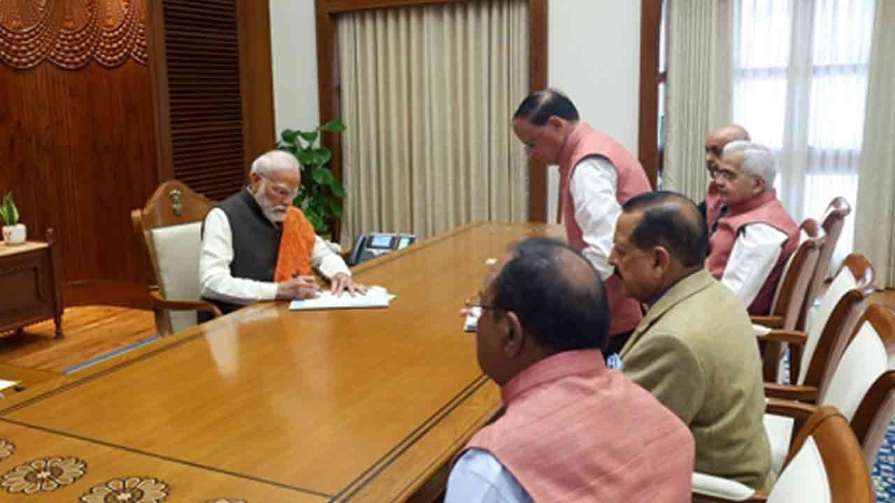 புதிய பிரதமர் அலுவலகத்தை திறந்த வைத்த மோடி; சுதந்திரத்திற்கு பிறகு ஸ்வாரஸ்யம்!