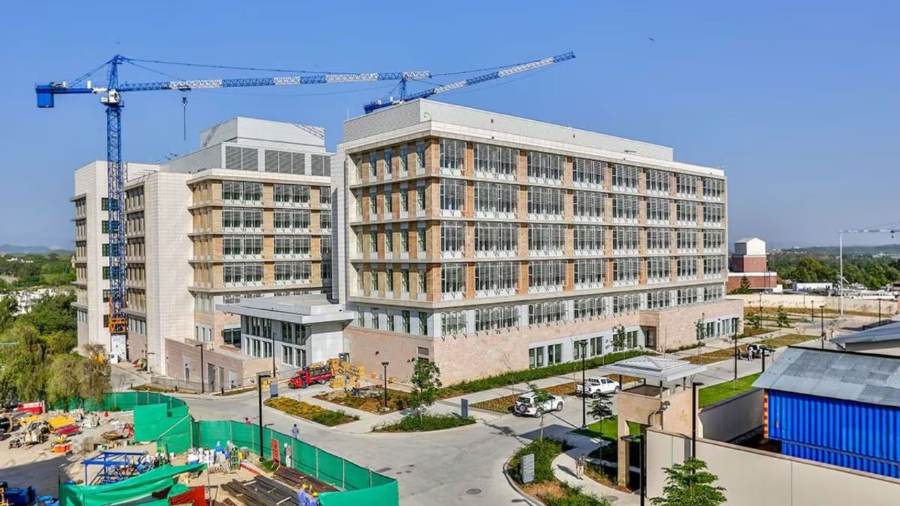 US Embassy in Pakistan issues security alert for Peshawar 2