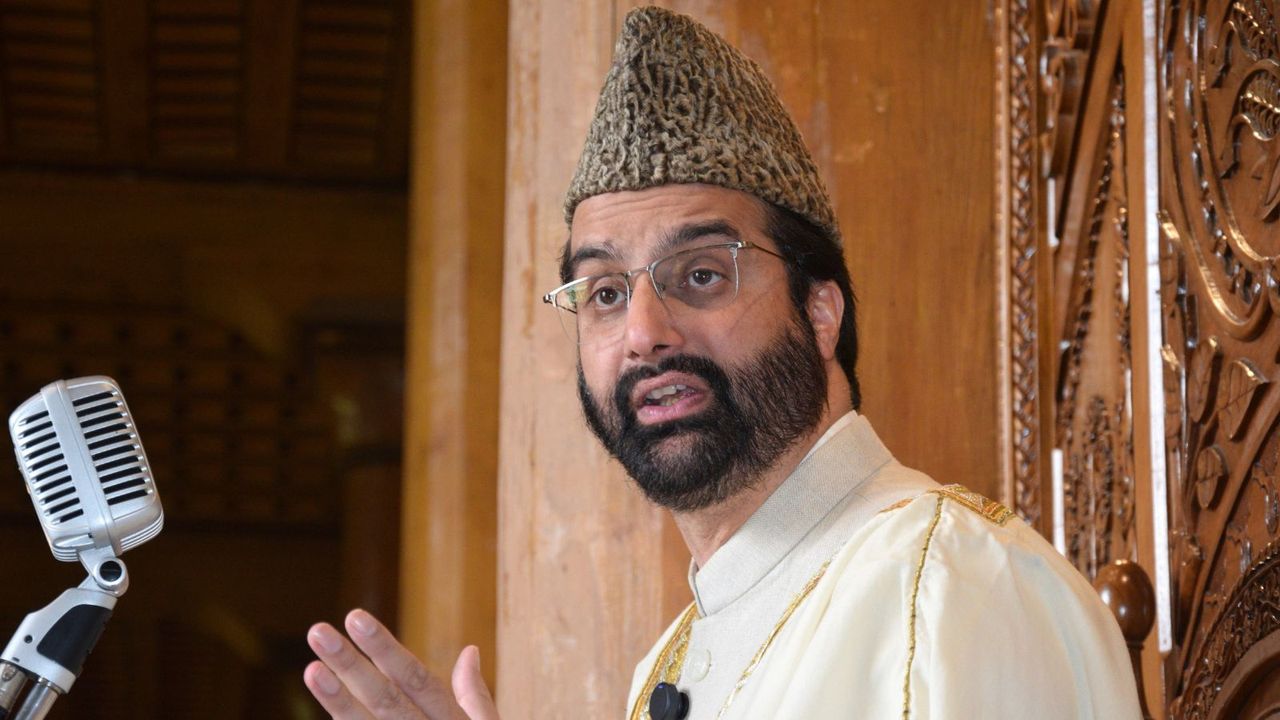 Mirwaiz Umar Farooq writes to Waqf panel chair again, seeks urgent meeting to discuss amendments 2
