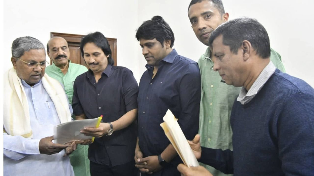 ಬ್ಯಾಡ್ಮಿಂಟನ್ ಮೂಲಸೌಕರ್ಯ ಅಭಿವೃದ್ದಿಗೆ  ನೆರವು ನೀಡಲು ಸಿಎಂಗೆ ಮನವಿ ಸಲ್ಲಿಕೆ : ಕುಮಾರ್‌ ಬಂಗಾರಪ್ಪ ನಿಯೋಗದಿಂದ ಮನವಿ