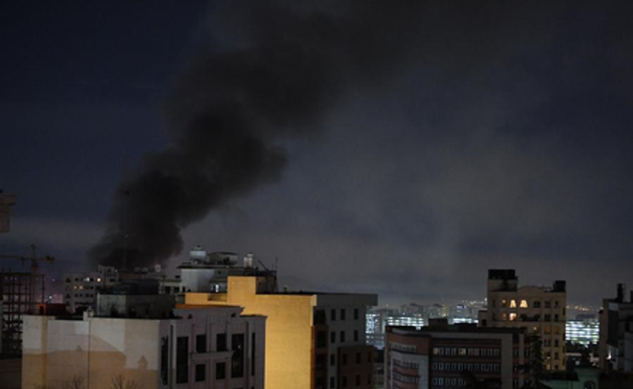 ईरान ने ऊर्जा ठिकानों पर दोबारा हमला होने पर जवाबी कार्रवाई की धमकी दी