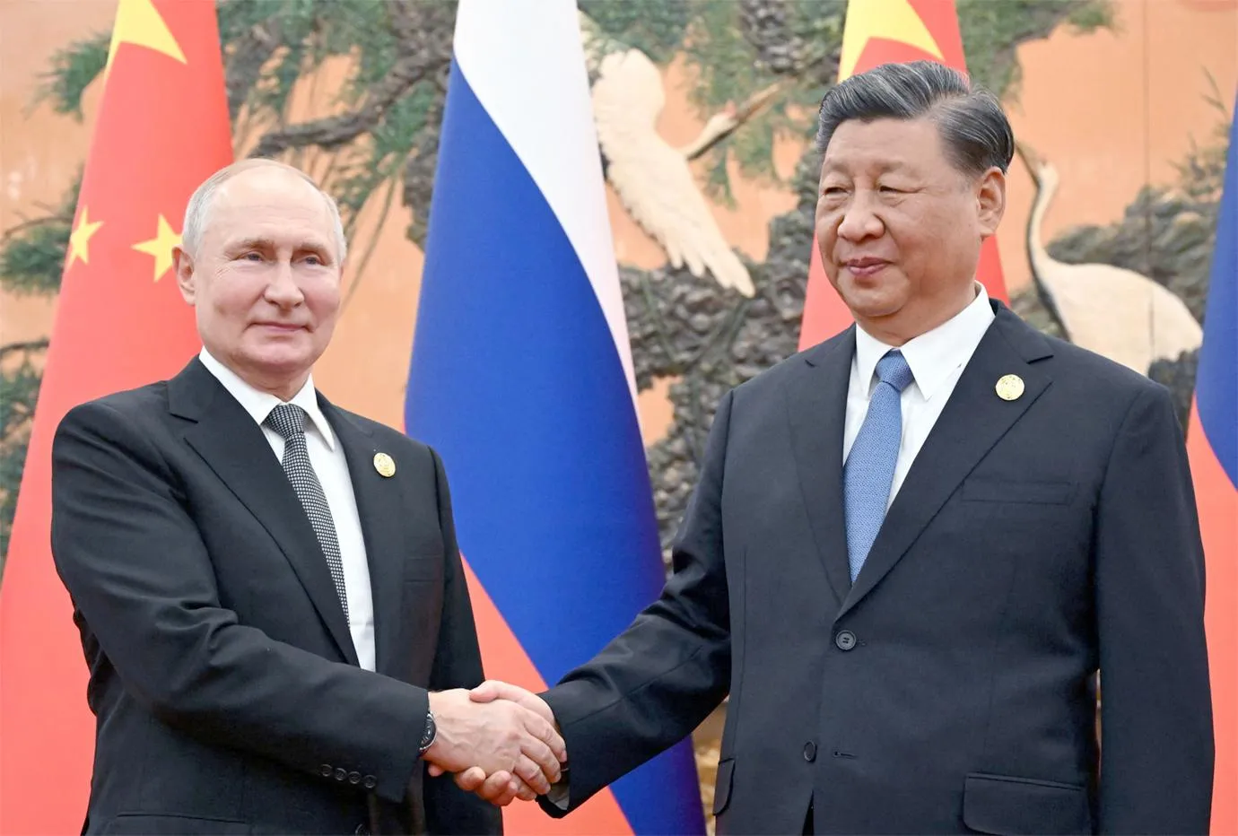 बज गया सायरन : इस्राइल का ईरान पर हमला दे रहा घातक संकेत, जानिए - कैसे होगा अब तीसरा विश्व युद्ध! | यंग भारत न्यूज