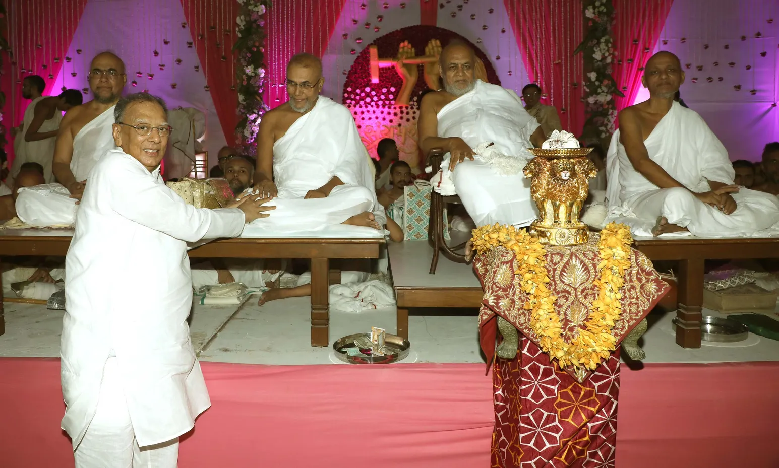 Babulalji Bhansali ,Param Pujya Shreyansprabhasuruji,Somsundersuruji & Yogtilaksuruji