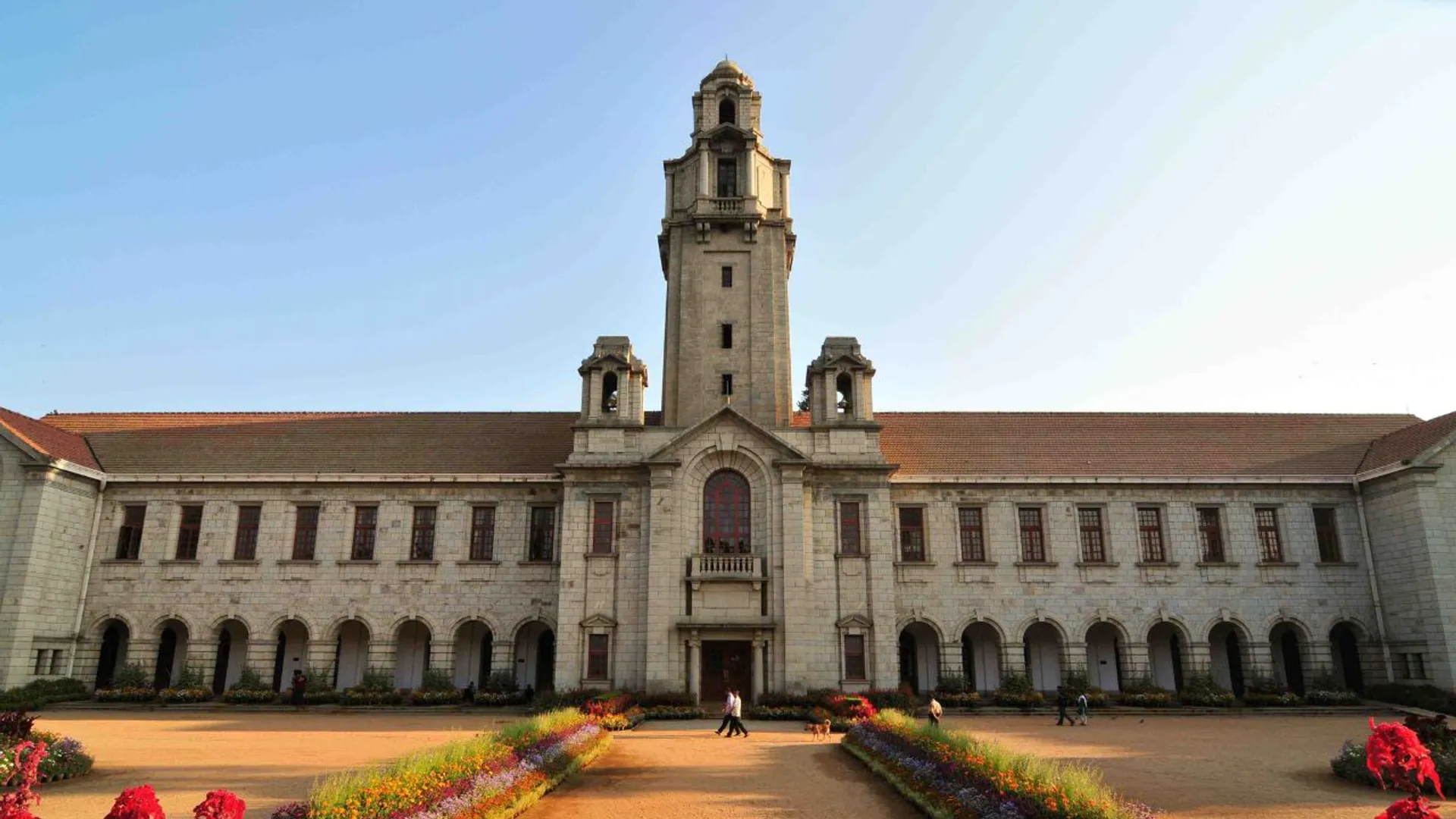 IISC की नई तकनीक से प्लास्टिक कचरा बनेगा उपयोगी।
