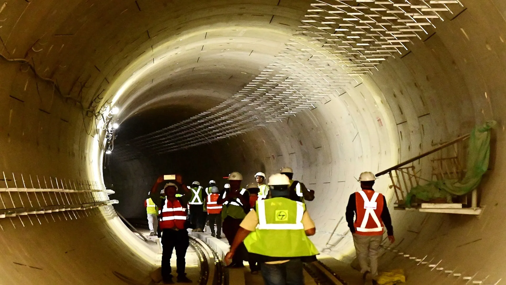Tunnel