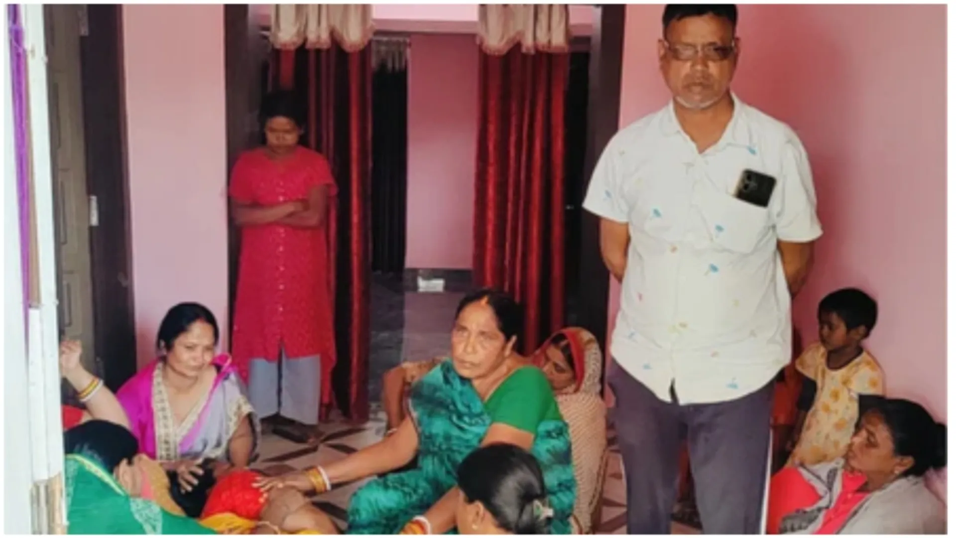 गैंगस्टर अमन साव उर्फ अमन साहू का परिवार 