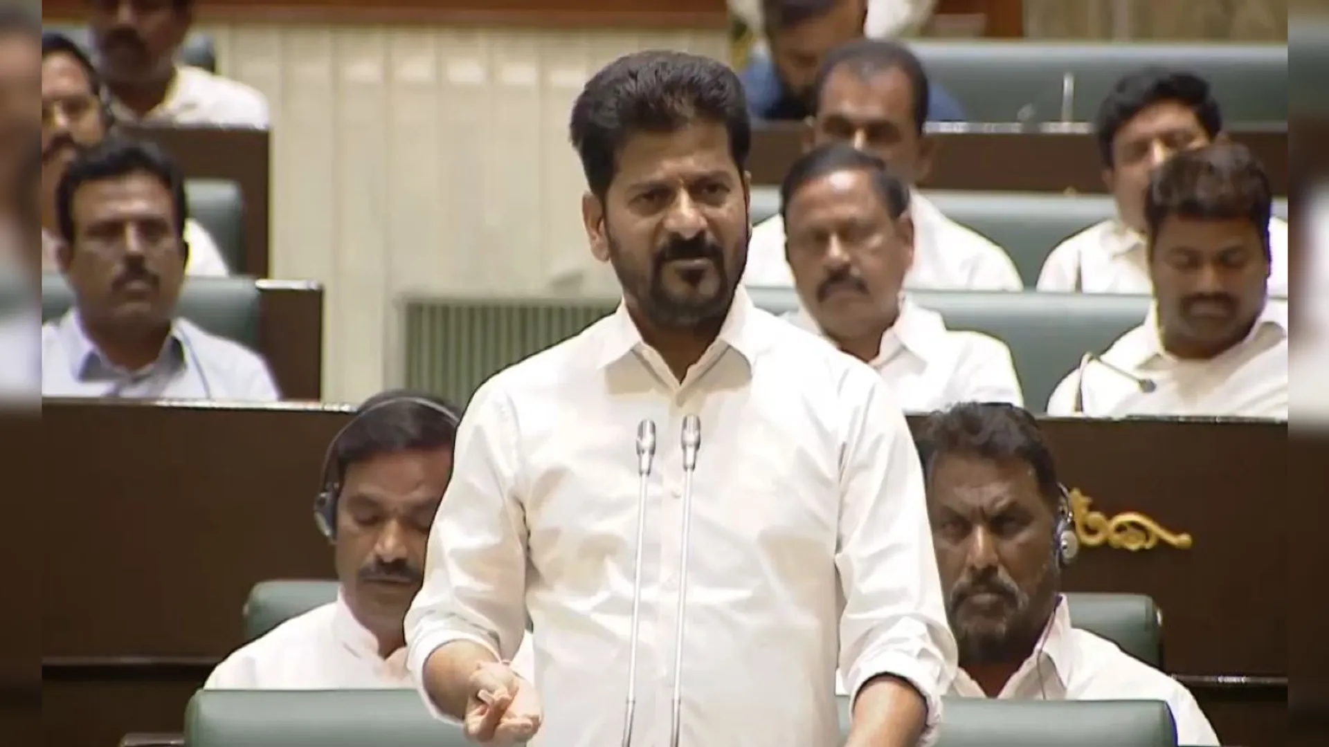 CM Revanth Reddy, Revanth Reddy threatens, Will strip naked, 