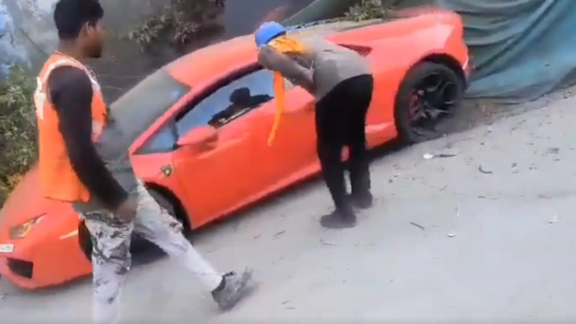 Lamborghini car accident in noida 