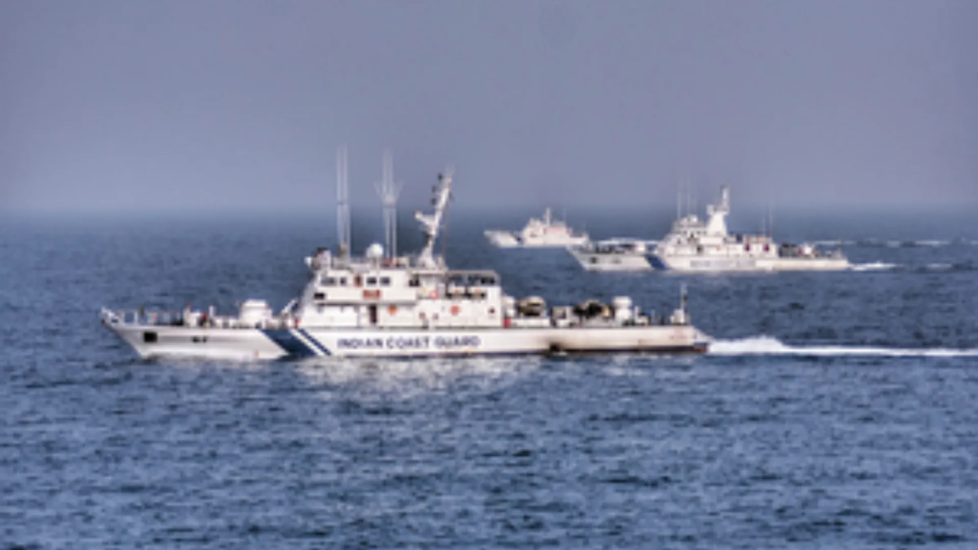indian coast guard and gujrat ats seized 300 kg narcotics