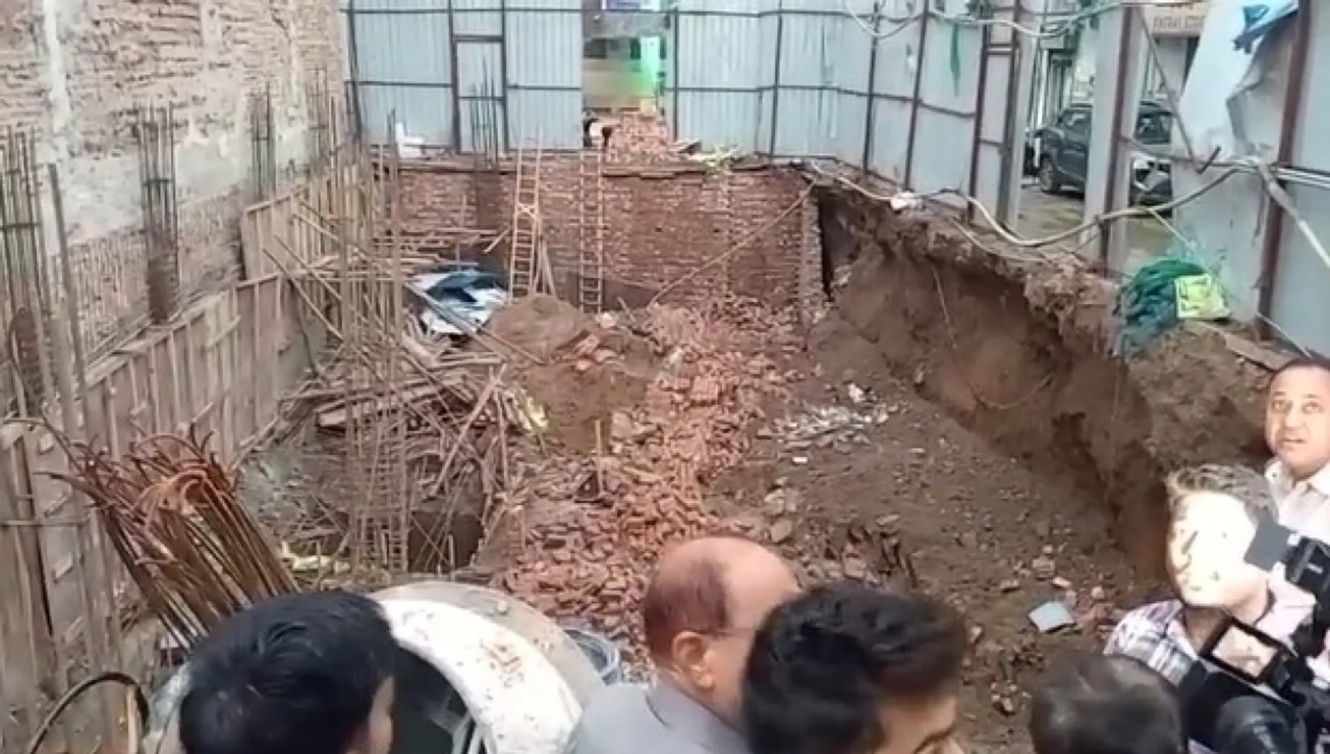 delhi weather report, patpadganj, 
