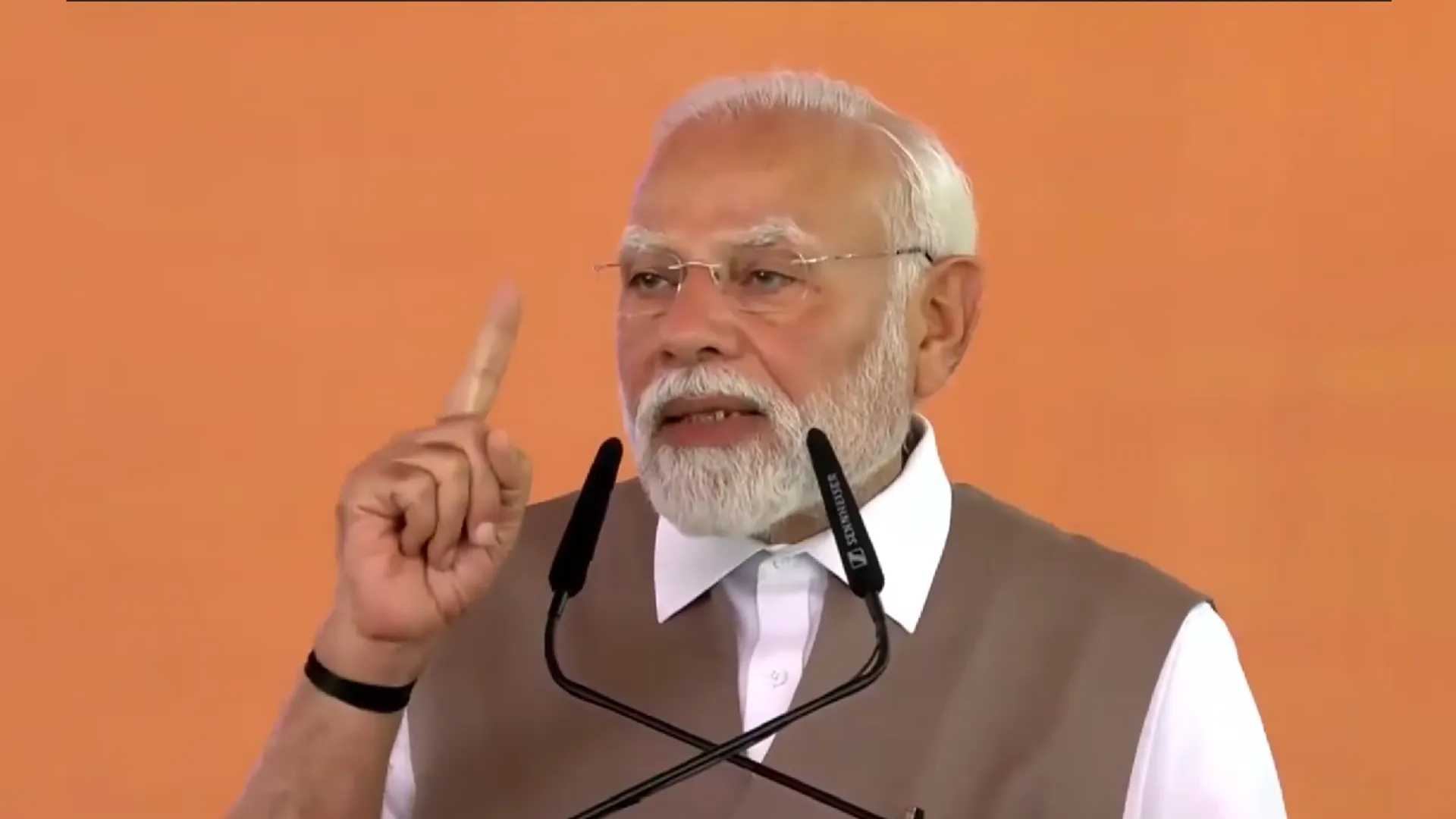kanpur, narendra modi, pm modi, pakistan, पाकिस्तान को फिर दी चेतावनी, पीएम मोदी ने पाकिस्तान को क्या कहा, कानपुर