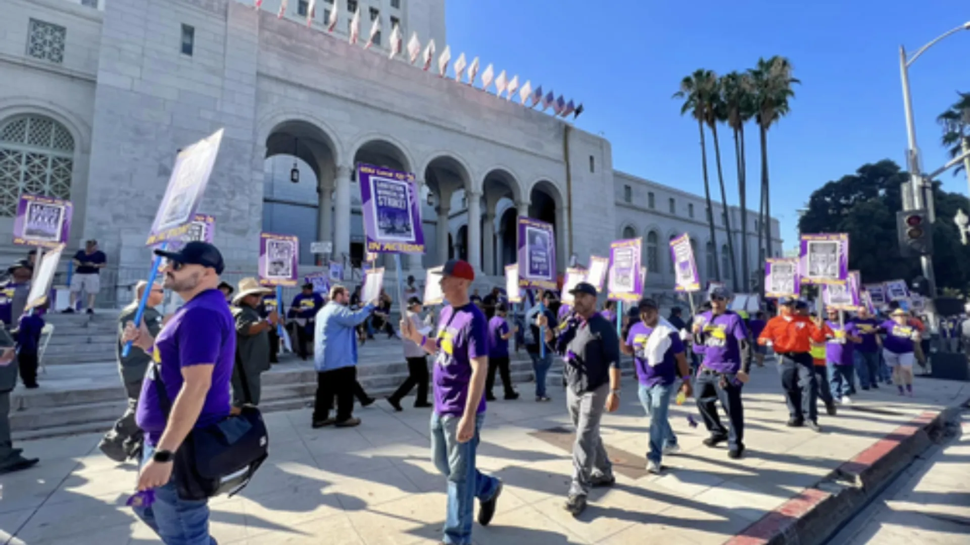 partial curfew imposed in los angeles amid violent protests over trumps immigration raids 