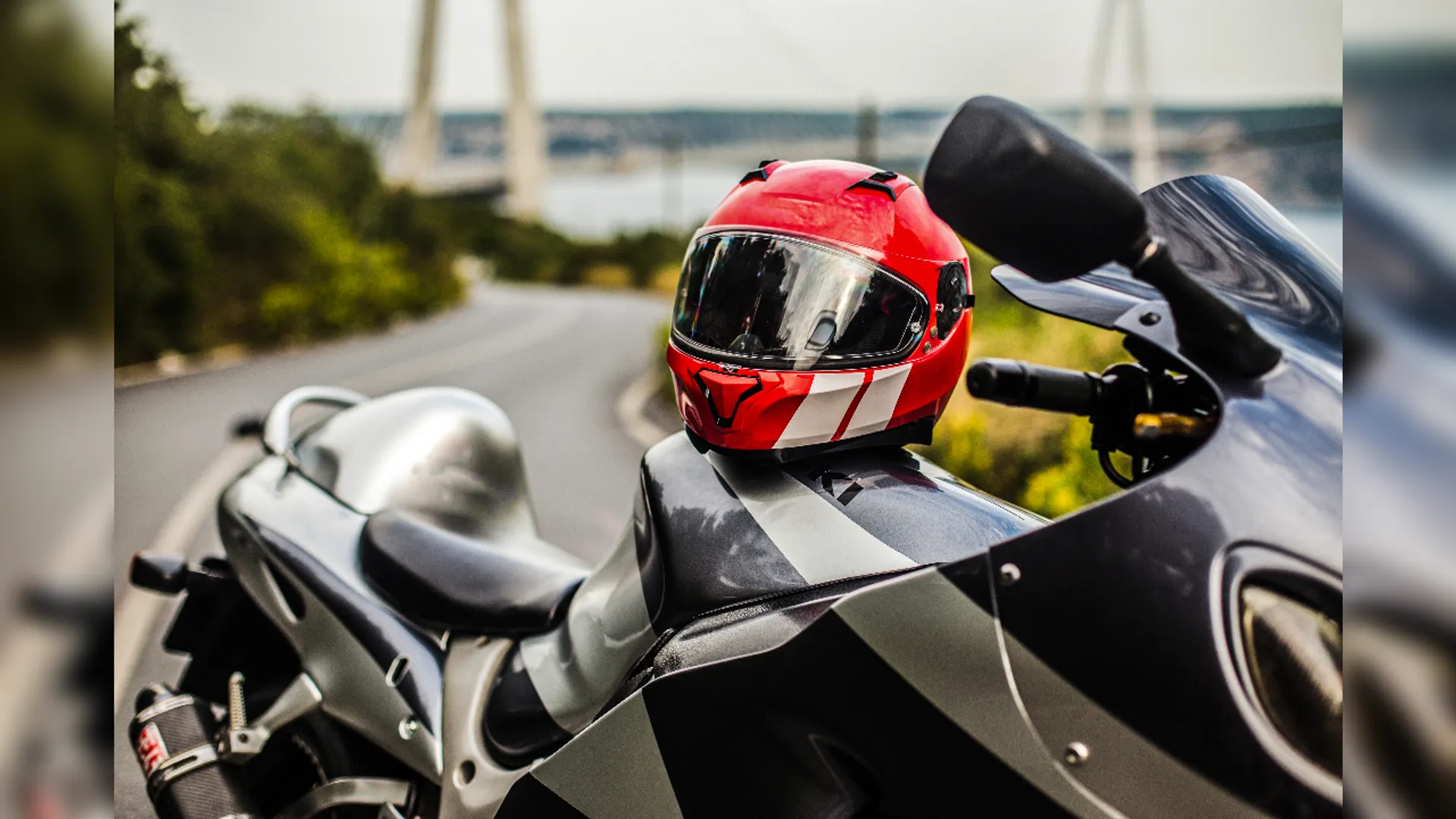 two wheeler two helmet, 2 helmets, 2-wheeler, Indian government, mandatory, mandatory bill, Central Motor Vehicles, Anti-lock Braking Systems
