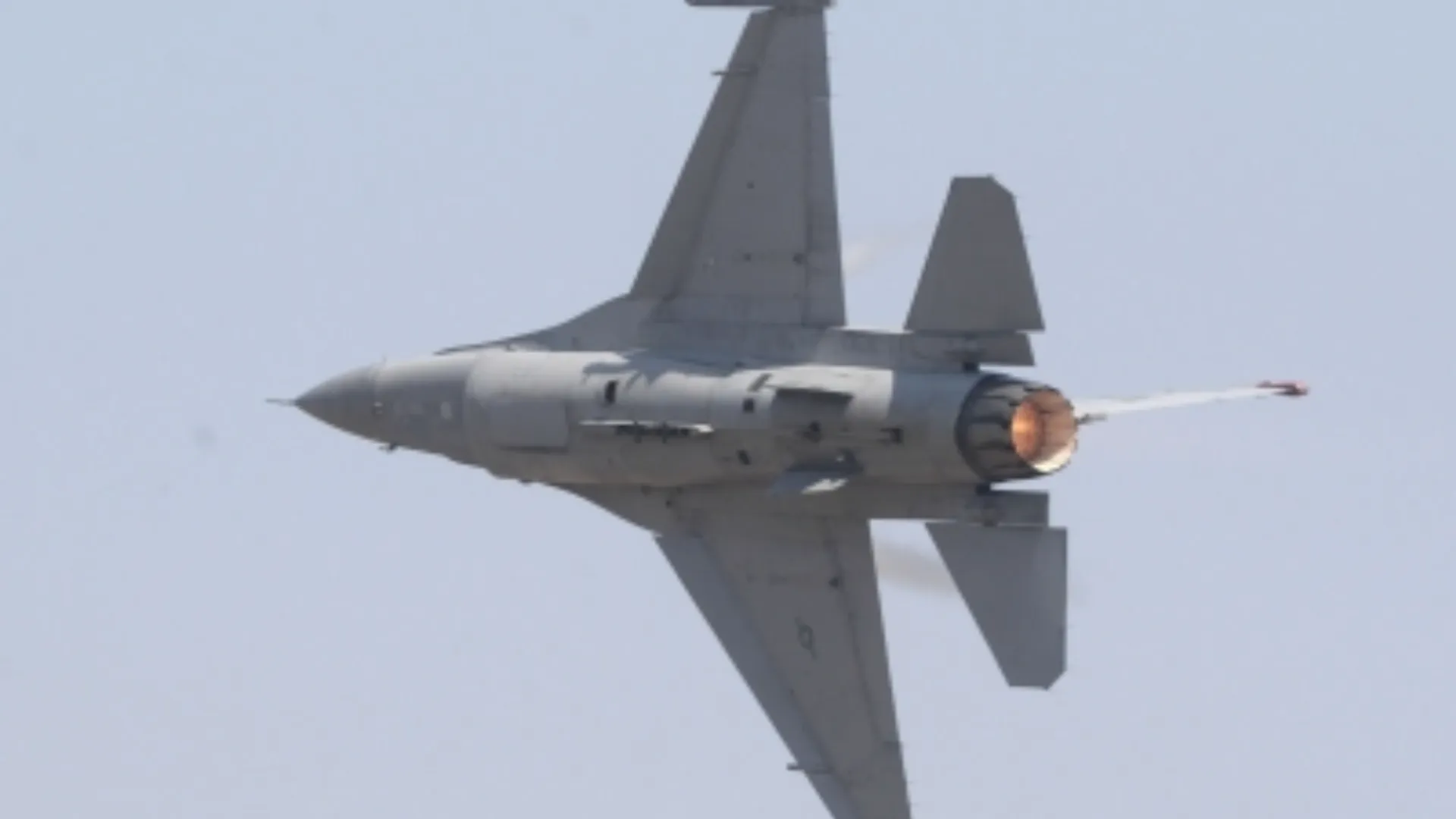 RUSSIA HUGE AERIAL ATTACK ON UKRAINE DOWNED F16 JET AND KILLED A PILOT