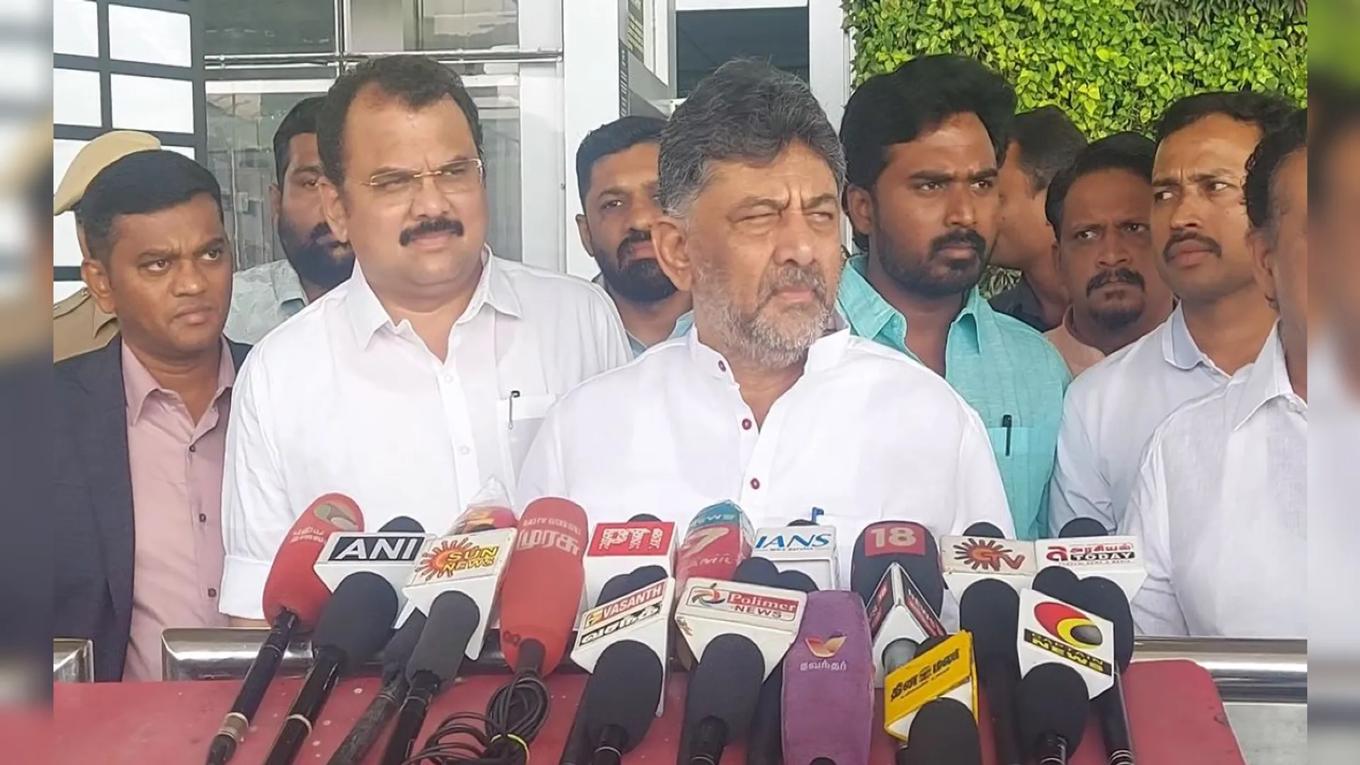 Dk shivkumar, Karnataka Congress leadership, Shivakumar Deputy Chief Minister, internal rift Congress, Siddaramaiah Chief Minister, leadership change speculation, dk shivakumar latest new
