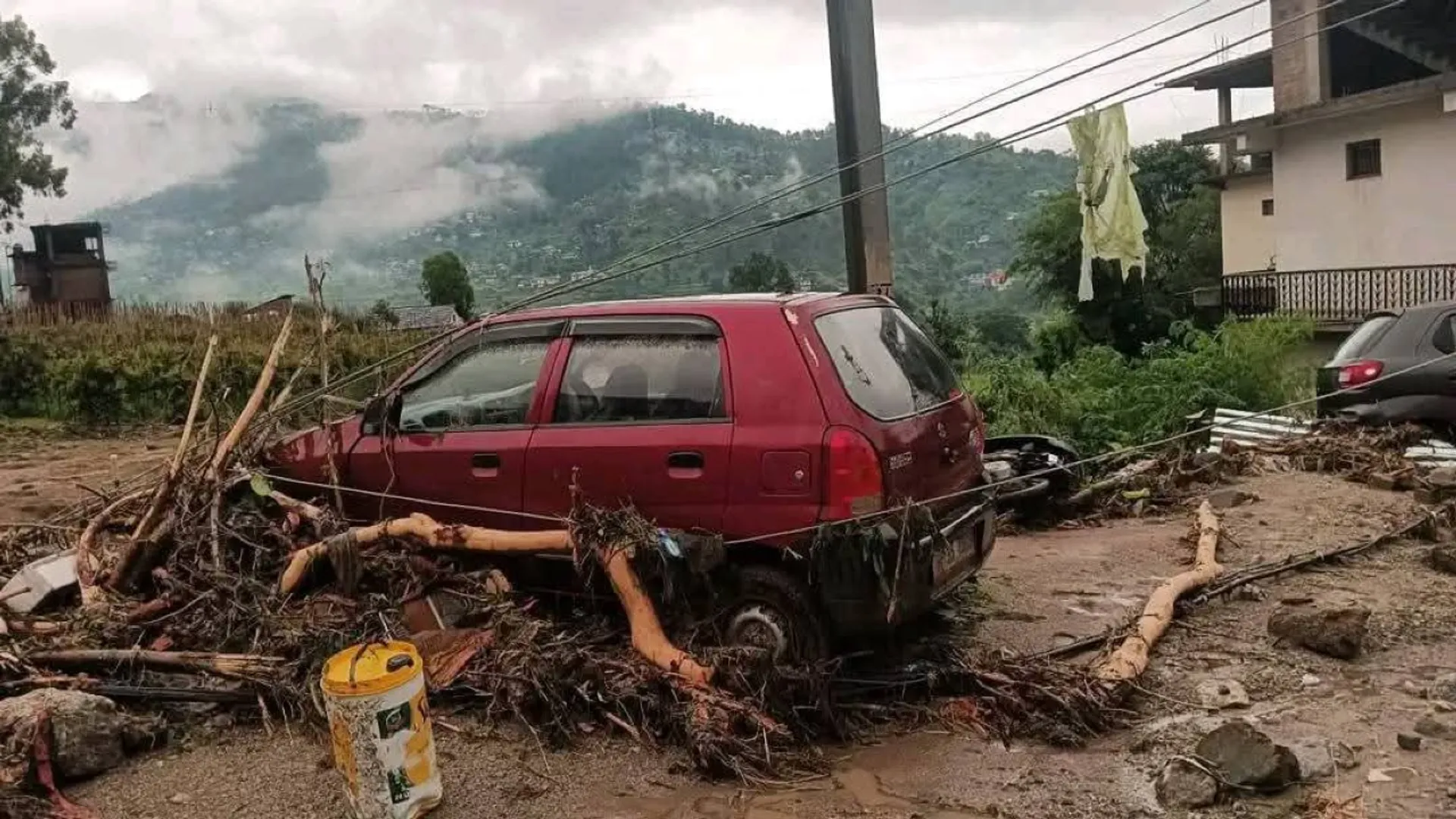 mandi, himachal flood, himachal rain, himachal cloudburst,