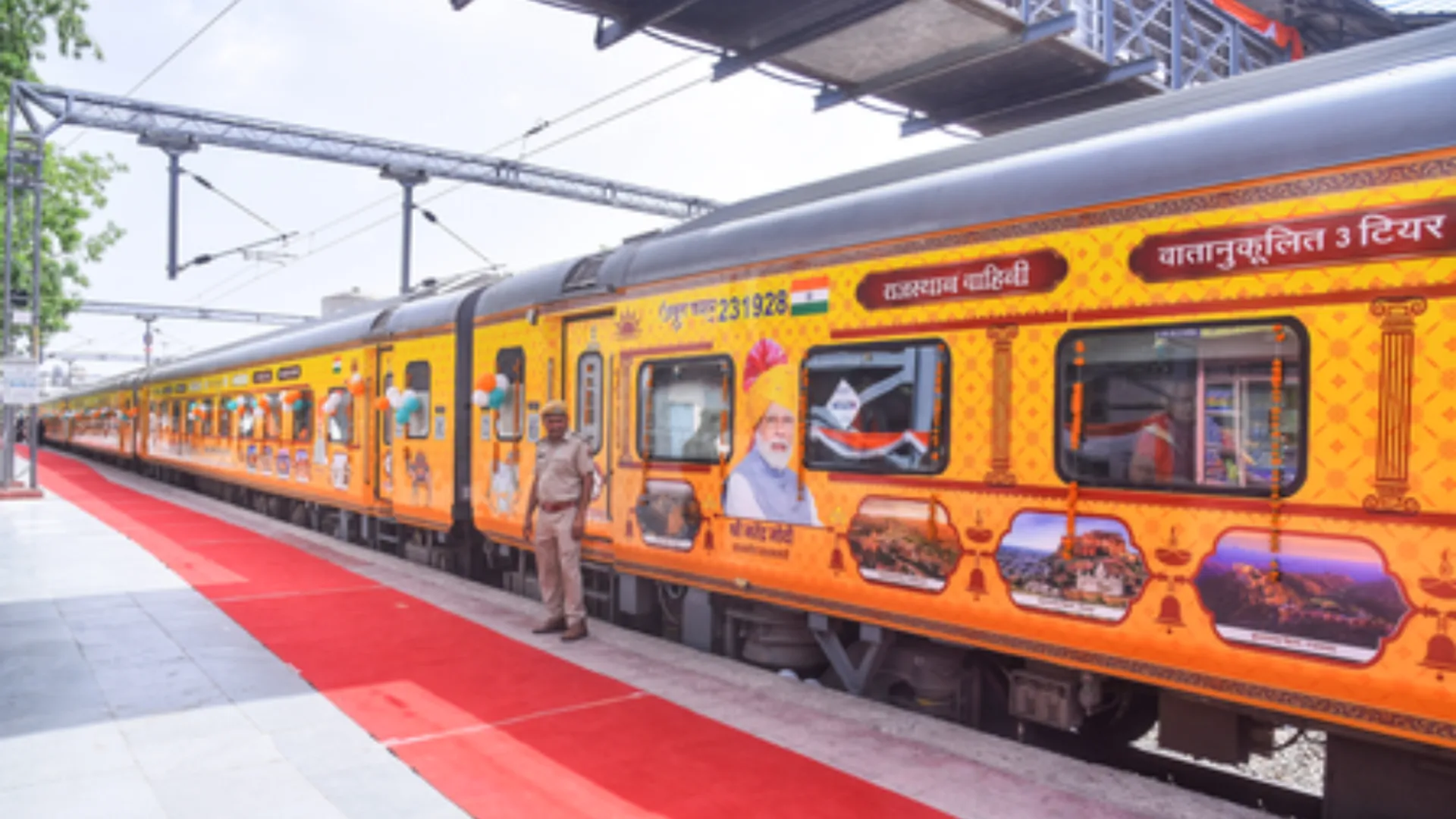 indian railway announced to install cctv cameras in train coach