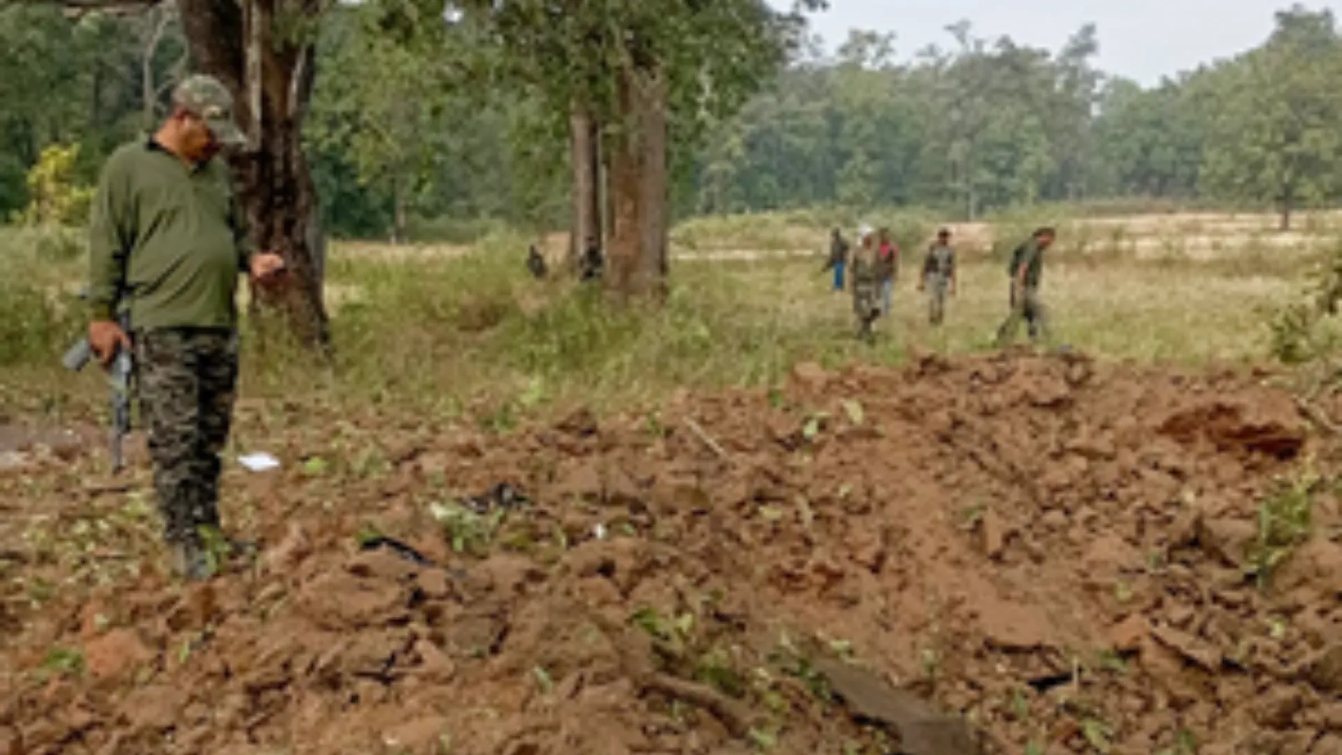 chhattisgarh bijapur naxals killed two people six killed in last 15 days