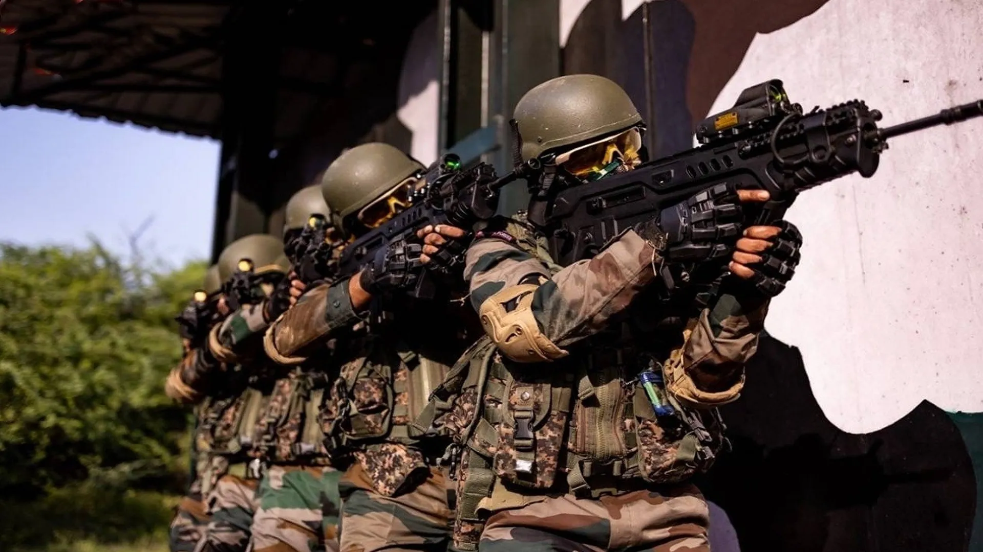 ak 203 rifle 1