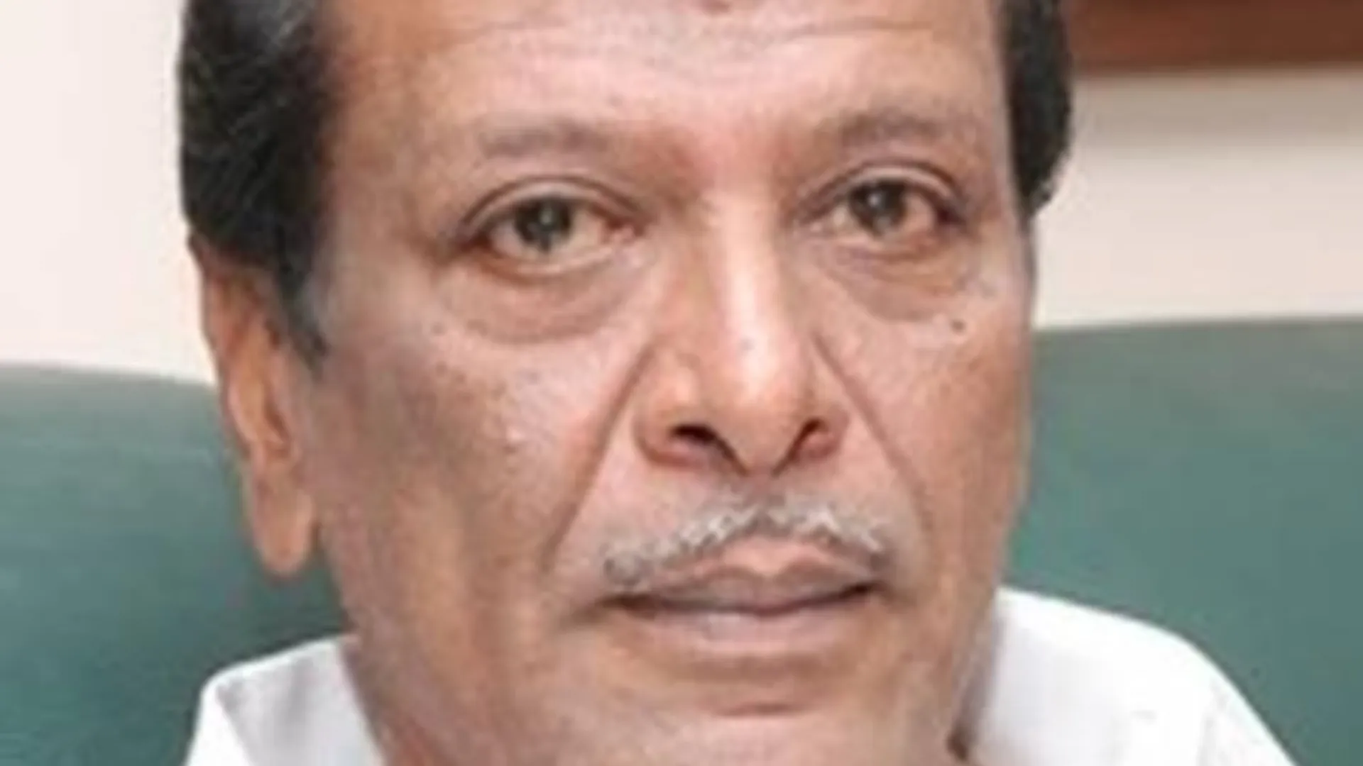 tamilnadu cm stalin big brother m k muthu passed away well known face in tamil film industry