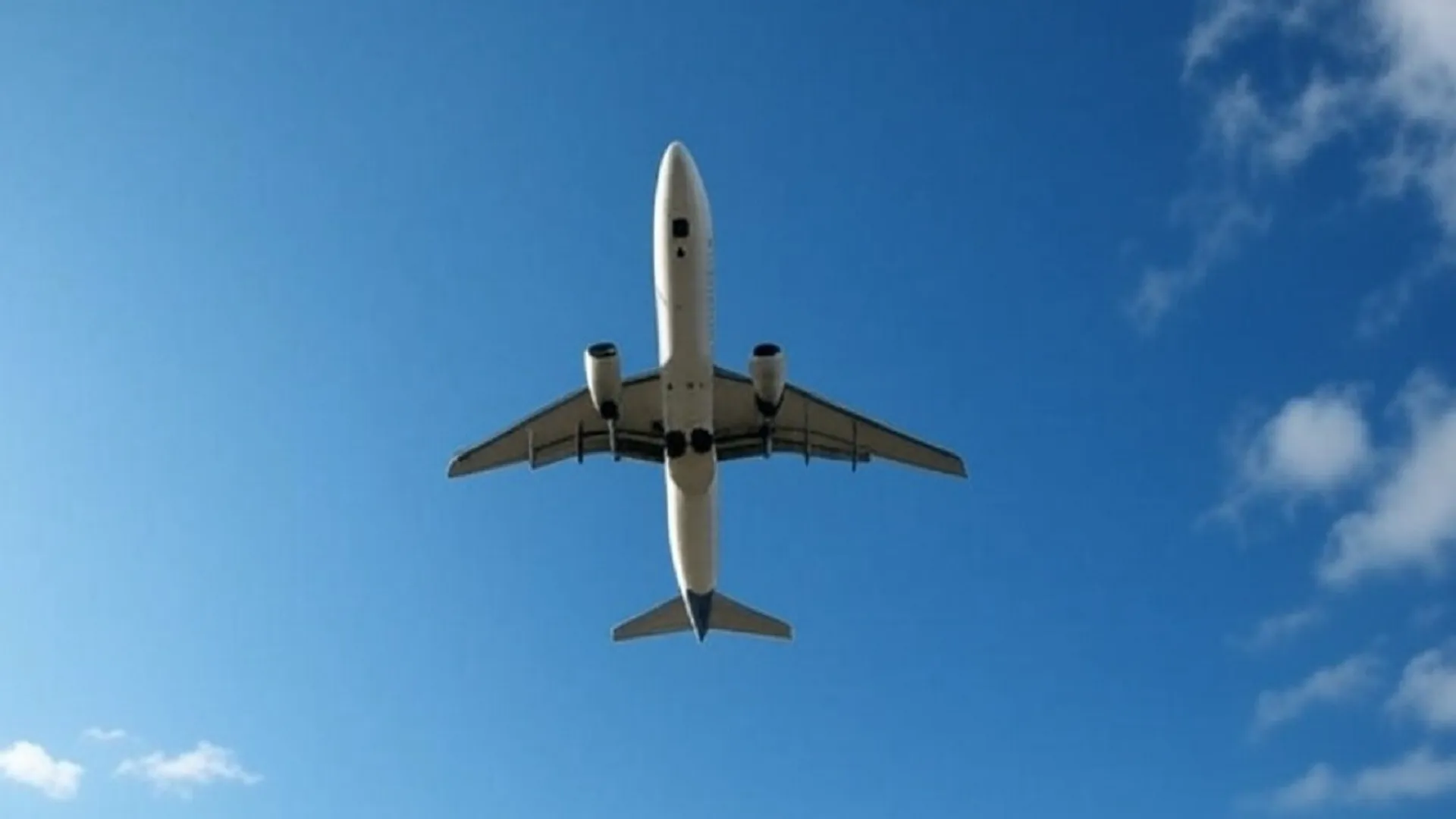 passenger plane aeroplane 1