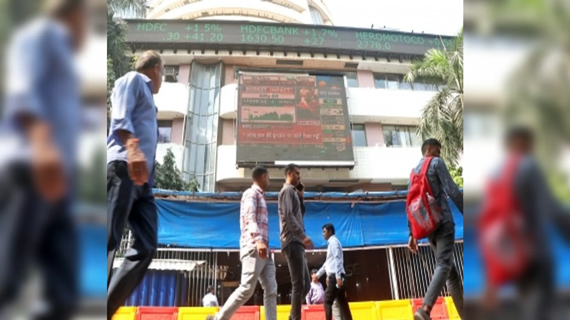 sensex, share market, TCS, LIC,