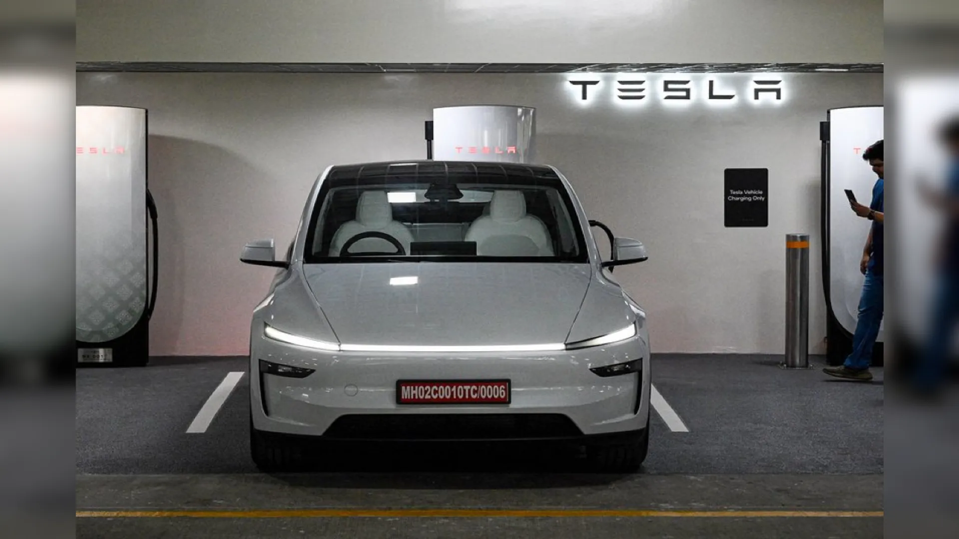 Tesla Showroom delhi