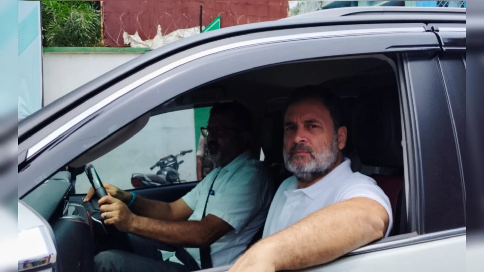 rahul gandhi Amit Shah, chaibasa,