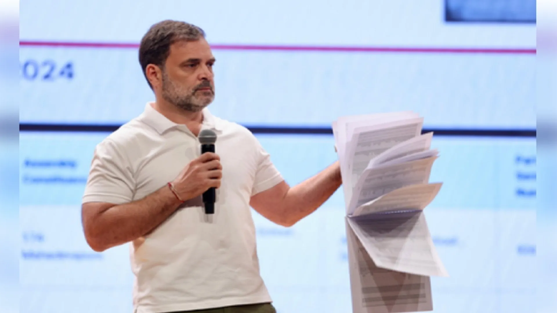 rahul gandhi 881