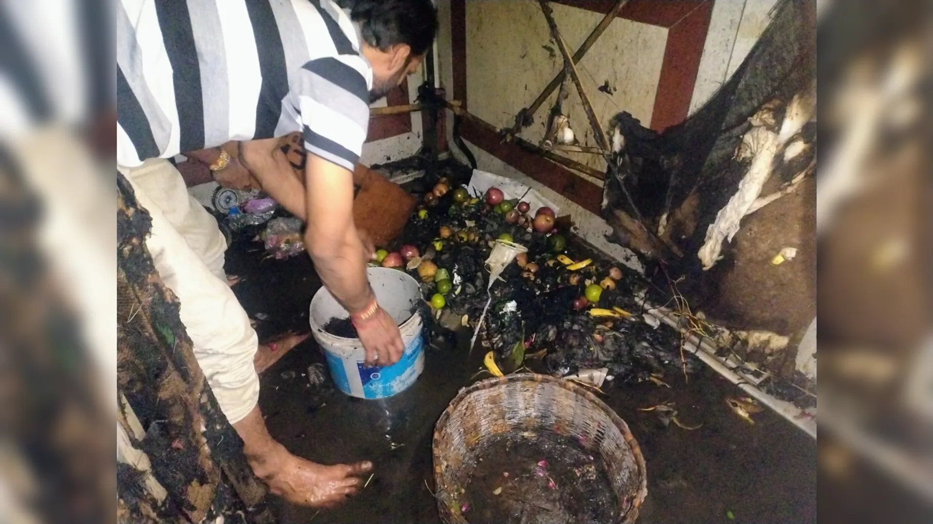 varanasi news, Atma Vishweshwar Mahadev Temple, fire during Aarti in temple