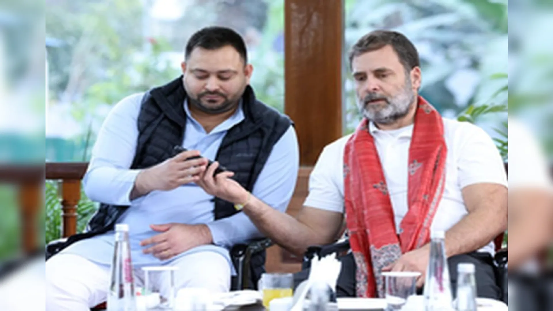 rahul gandhi sasaram yatra, राहुल गांधी, सासारा बिहार, 'वोटर अधिकार यात्रा', तेजस्वी यादव, चुनाव आयोग, कांग्रेस, भाजपा