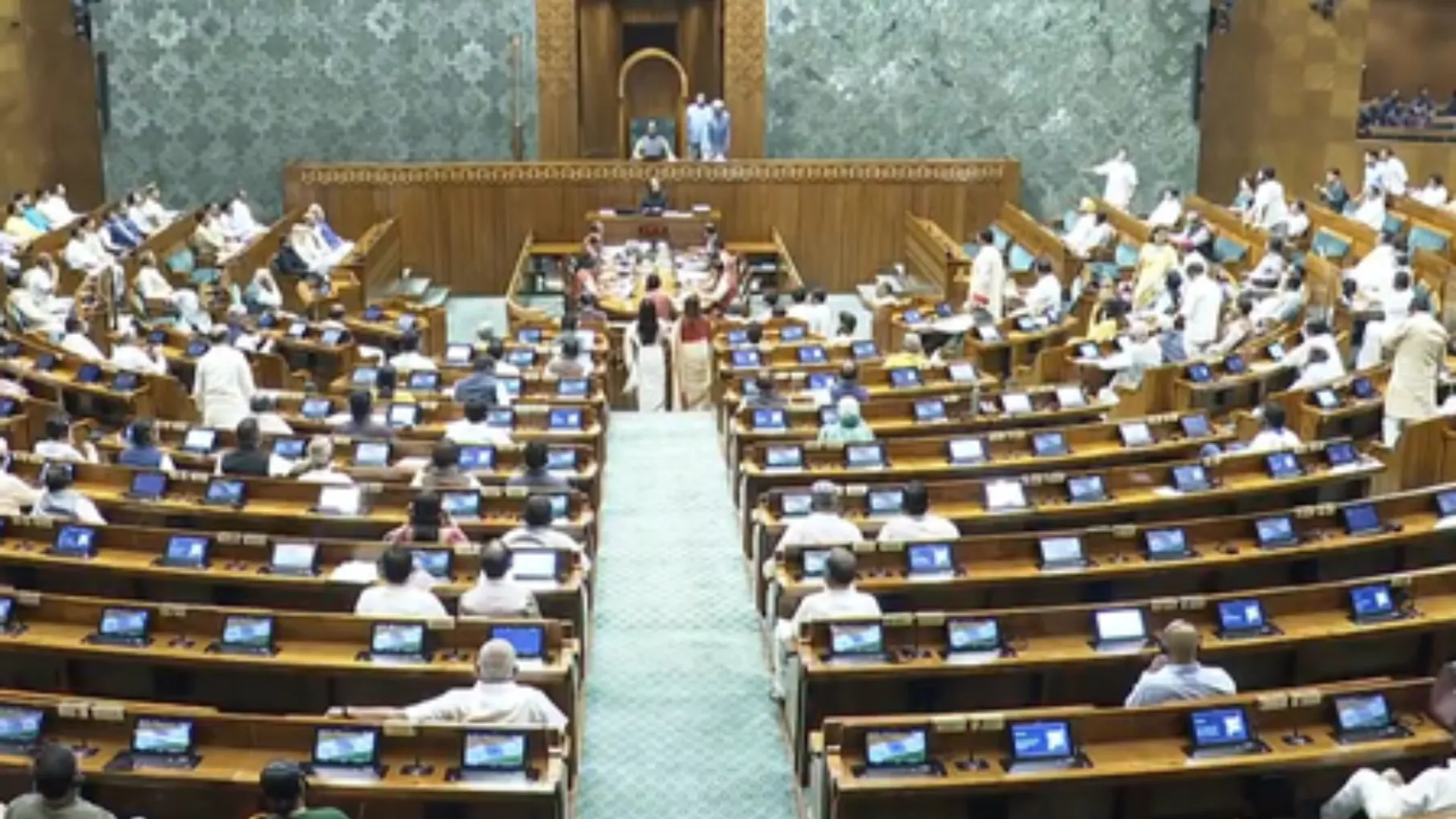 parliament monsoon session only 37 hours discussion in loksabha 12 bill passed