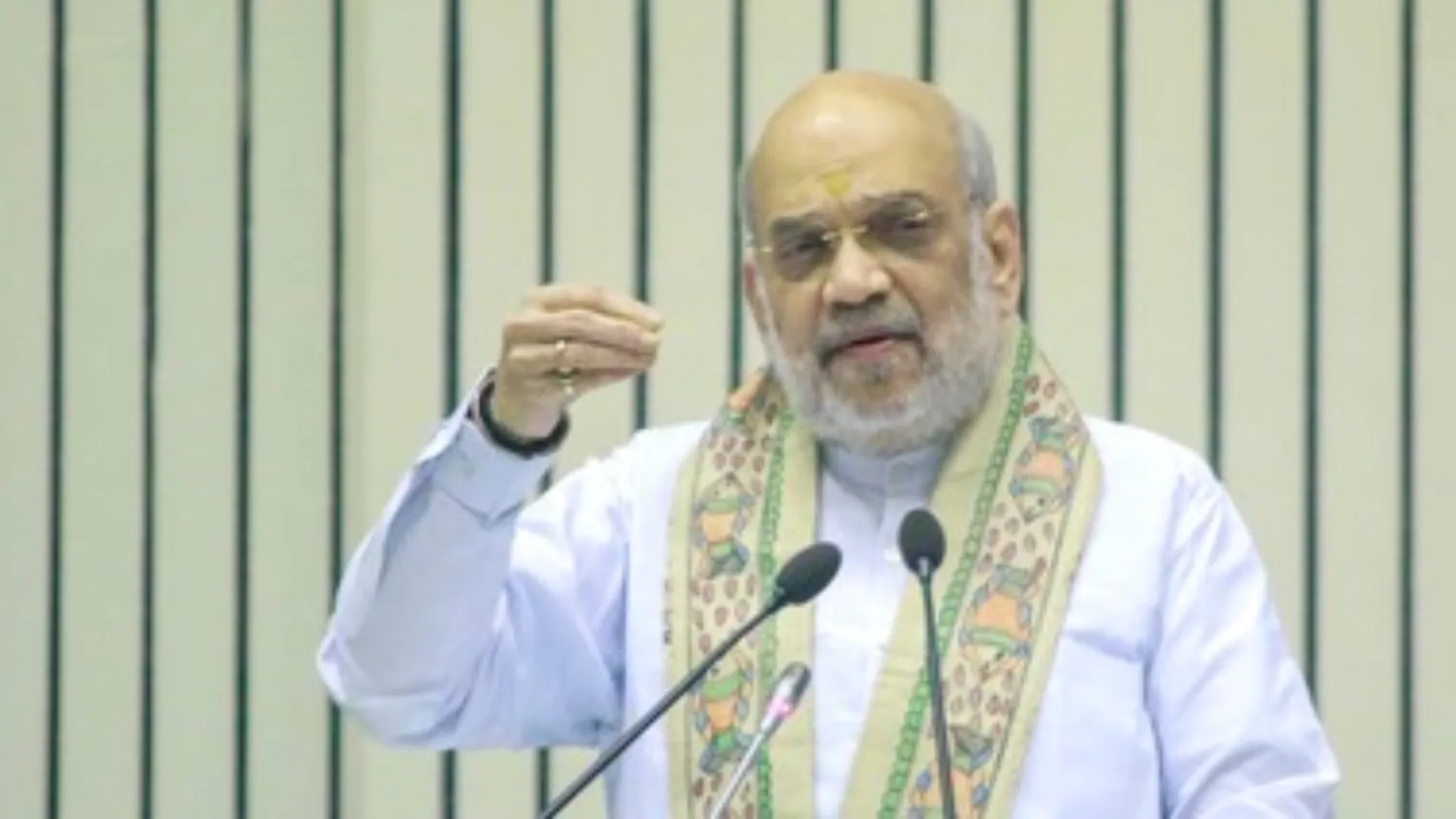 amit shah talked to cm omar abdulla and manoj sinha exoressed grief