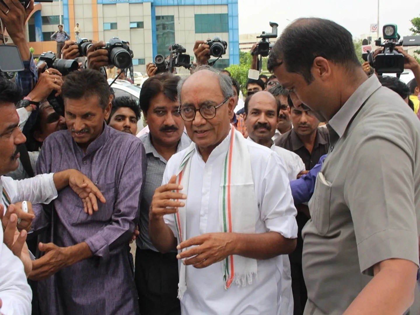 Lok Sabha Elections 2024: Digvijay Singh is in the fray in Rajgarh after 33 years
