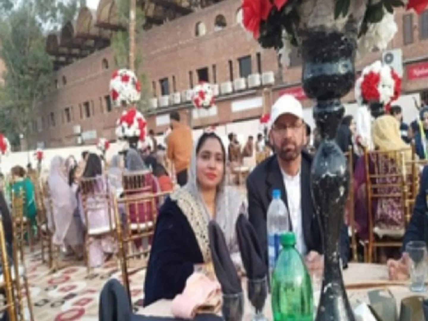 Indian woman in Pakistan refuses to leave the country without her children