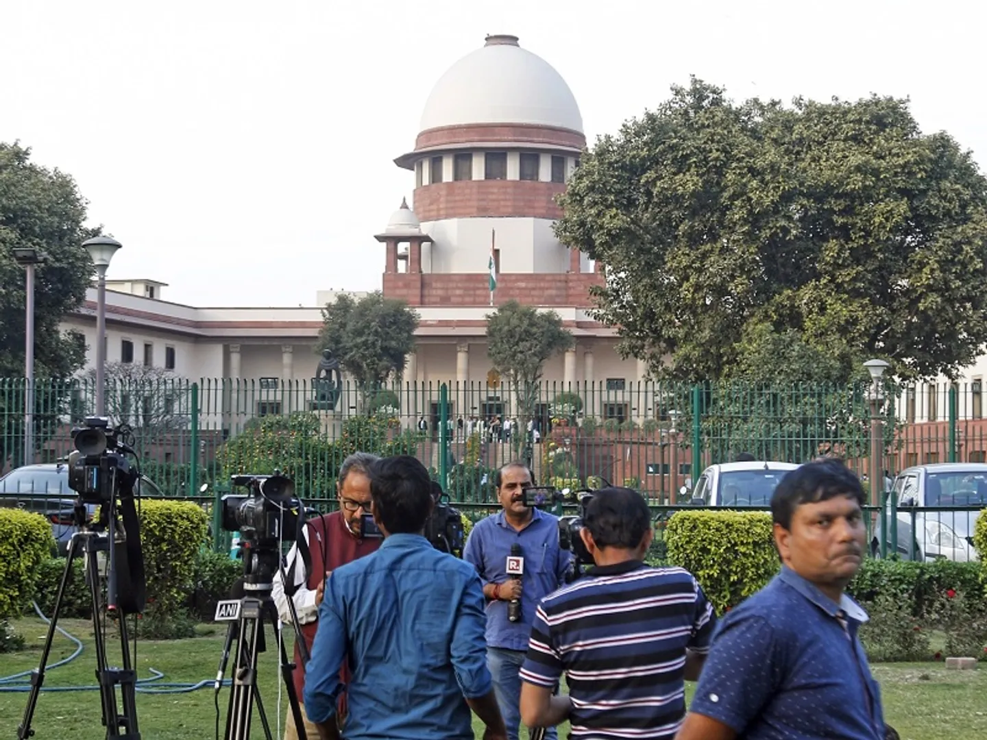 नीट-यूजी विवाद: सुप्रीम कोर्ट ने काउंसलिंग पर रोक लगाने से फिर किया इनकार, नेट पेपर लीक मामले में CBI ने दर्ज किया केस